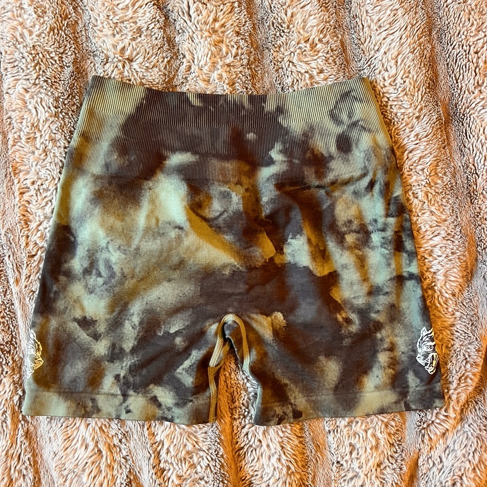 DARC shorts, women’s Medium